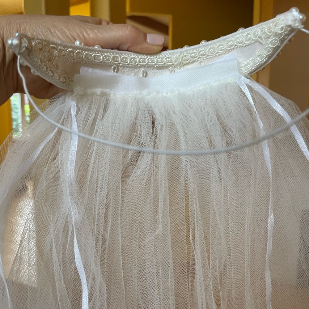 Bridal Vail - Picture 6 of 8